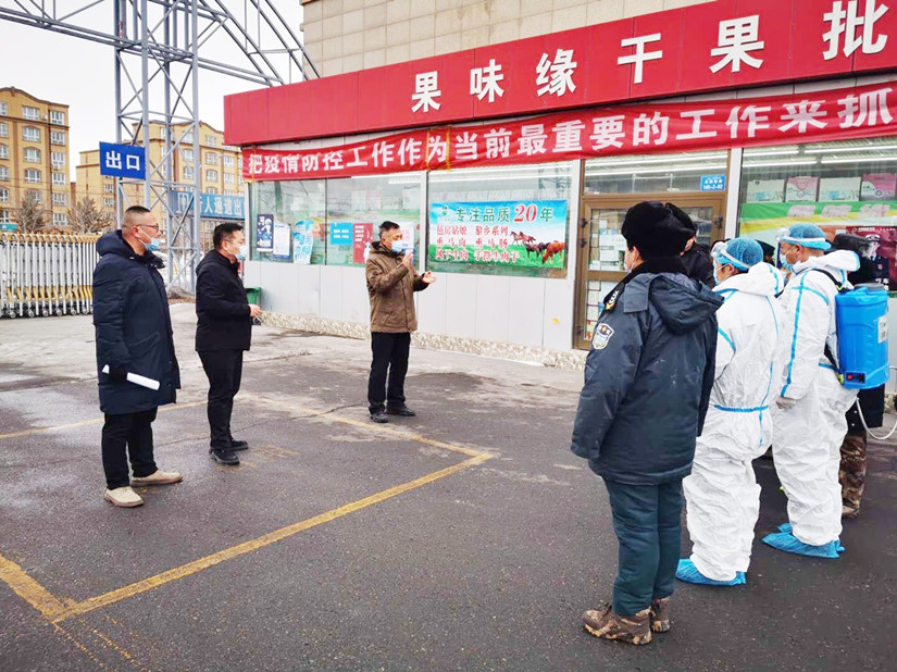 圖為：烏蘇市場(chǎng)疫情發(fā)熱人員處置應急演練現場(chǎng)_副本.jpg